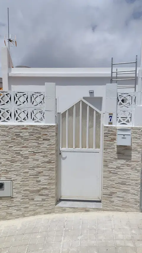 Reforma de casa en artenara e impermeabilizacion fachada, fontanería y baños — foto 11