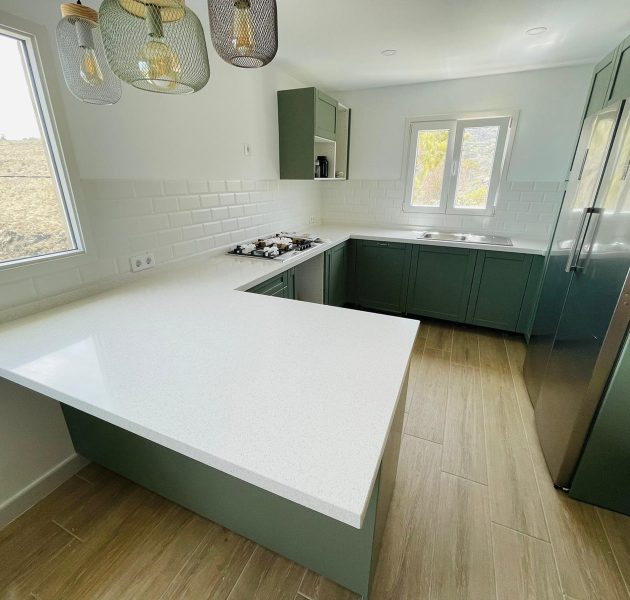 43dd7cf4-2c62-488a-b7ae-b21f121c3749